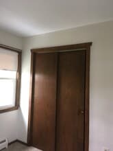 20 Rham Rd in Hebron, CT - Foto de edificio - Building Photo