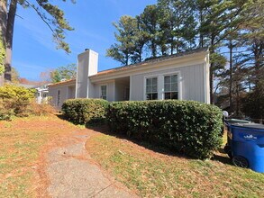 3028 Sylvania Dr in Raleigh, NC - Building Photo - Building Photo