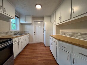 8061 Hammond Blvd in Jacksonville, FL - Building Photo - Building Photo