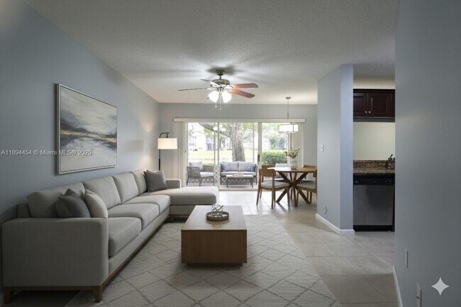 property at 7106 Glenmoor Dr