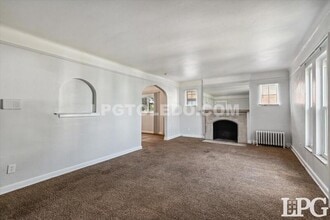 1411 Potomac Dr in Toledo, OH - Building Photo - Building Photo