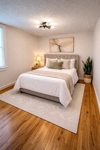 22 Winthrop St in Tariffville, CT - Building Photo - Building Photo