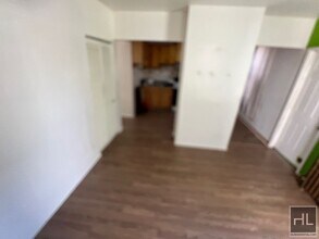 ELSMERE PLACE in Bronx, NY - Building Photo - Building Photo