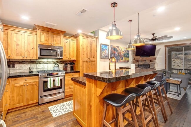 13346 N Highmark Ct in Kamas, UT - Building Photo - Building Photo