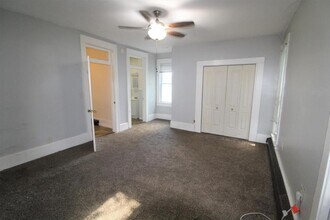 2127 E Broadway in Logansport, IN - Building Photo - Building Photo