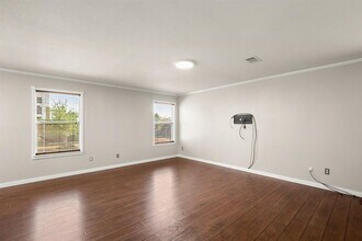 12028 Plains Valley Dr in Austin, TX - Building Photo - Building Photo