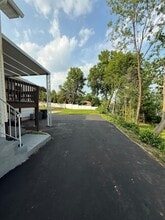 415 Madison Ave, Unit 2 in Hasbrouck Heights, NJ - Building Photo - Building Photo