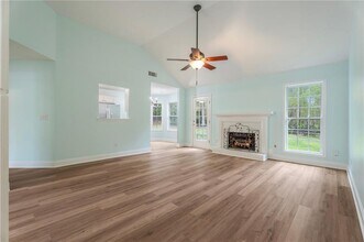 6640 Autumn Hills Dr in Cumming, GA - Building Photo - Building Photo