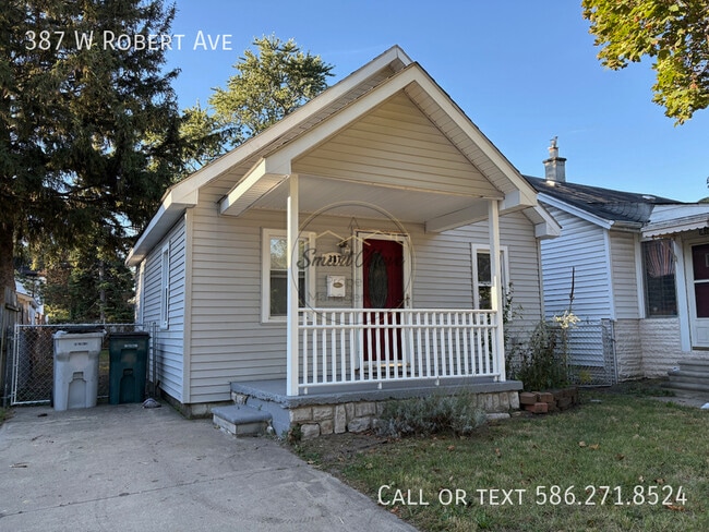 387 W Robert Ave in Hazel Park, MI - Building Photo - Building Photo