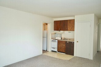 2428 Arlington Blvd in Charlottesville, VA - Building Photo - Building Photo