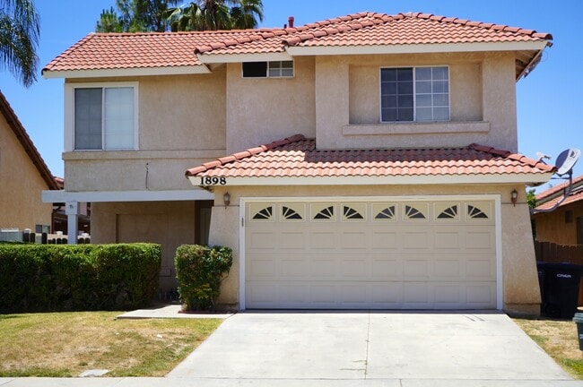 property at 1898 Sandpiper Way