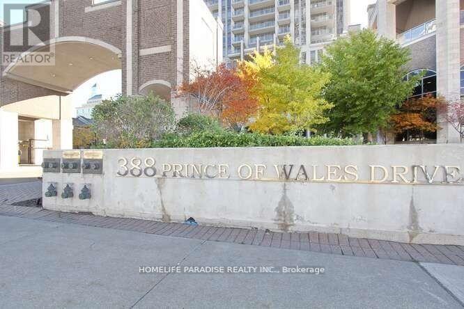 388 Prince of Wales Dr in Mississauga, ON - Building Photo