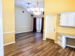 1327 Royal Palm Ln in Carrollton, TX - Building Photo - Building Photo