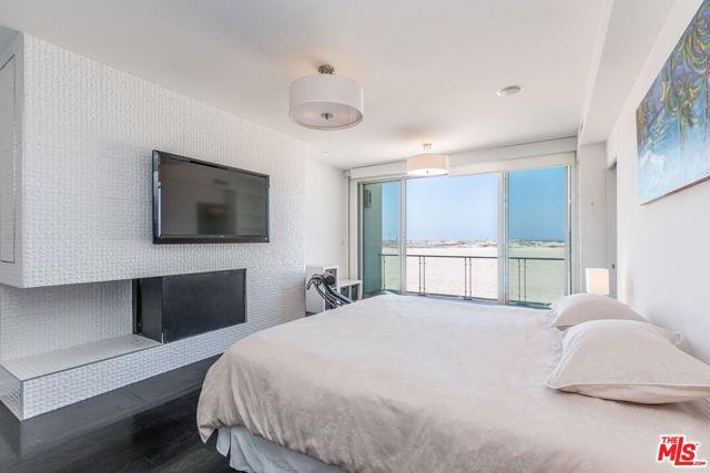 property at 5205 Ocean Front Walk