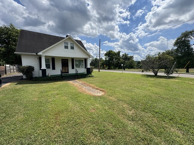 5011 Wyoming Ave in Nashville, TN - Building Photo - Building Photo