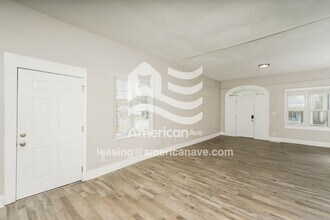 2810 St Xavier St in Louisville, KY - Building Photo - Building Photo