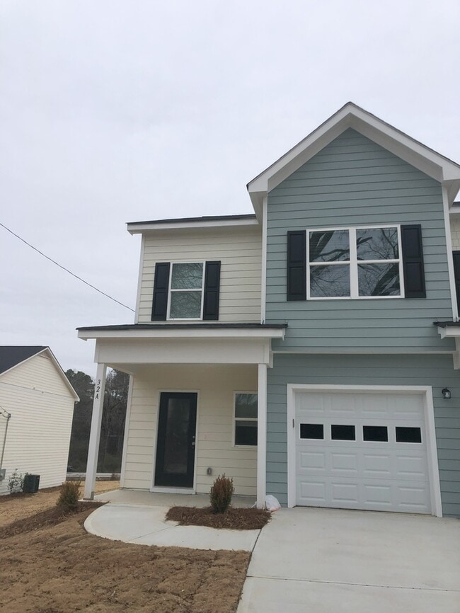 32 Bill Rutledge Rd in Winder, GA - Building Photo - Building Photo