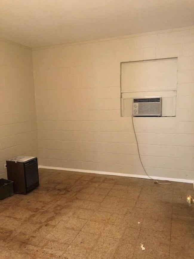 103 New York Dr in Pensacola, FL - Building Photo - Building Photo