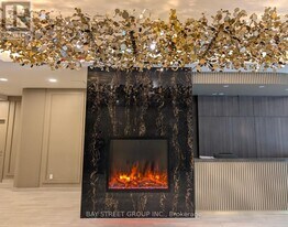 263 Wellington St W in Toronto, ON - Building Photo