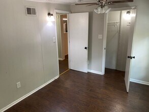 1659-1661 Mayhew St in Tallahassee, FL - Building Photo - Building Photo