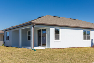 Valleybrook in Brooksville, FL - Building Photo - Building Photo