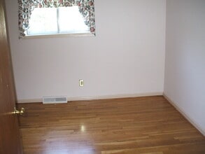 8311 Michaels Rd in Richmond, VA - Building Photo - Building Photo