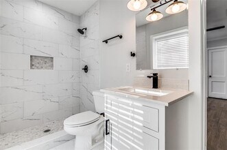 1113 Hill St in Grand Prairie, TX - Building Photo - Building Photo