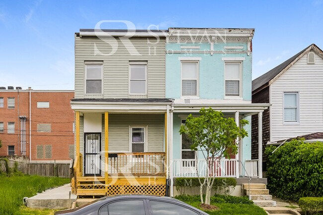 property at 950 Homestead St