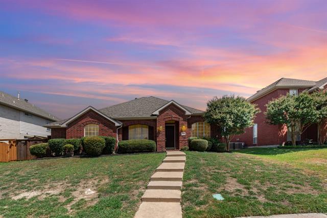 4145 Silverthorne St in Richardson, TX - Building Photo