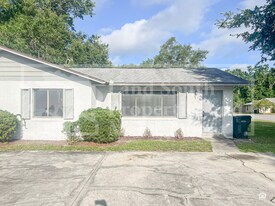 114 Rosalynn Cir in Lakeland, FL - Building Photo