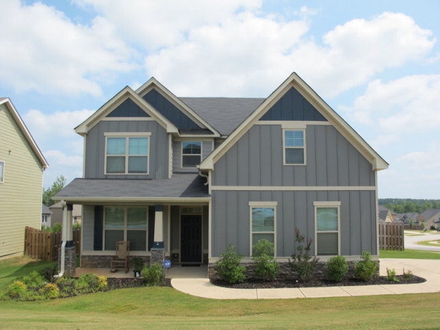 property at 929 Golden Bell Ln