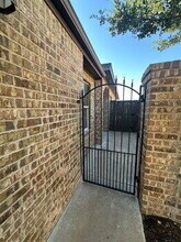 6105 73rd St in Lubbock, TX - Building Photo - Building Photo
