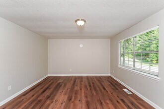 1684 Brewster Rd in Birmingham, AL - Building Photo - Building Photo
