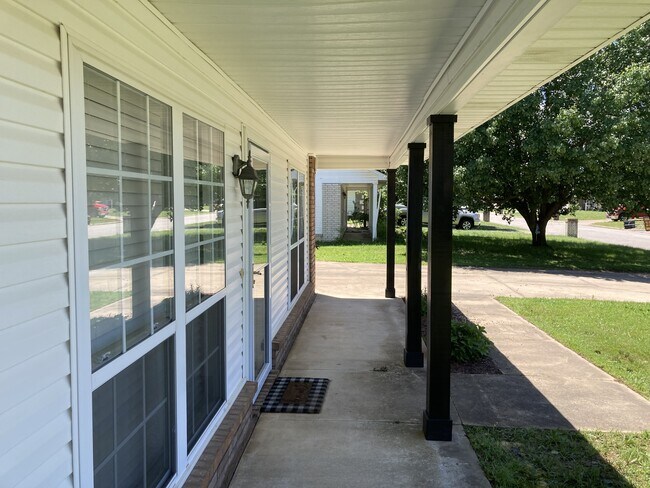 2020 Palomino Dr in Greenwood, AR - Building Photo - Building Photo