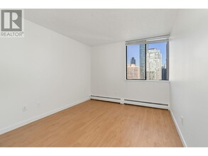 1127-1127 Barclay St in Vancouver, BC - Building Photo - Building Photo
