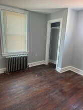 102 Roselyn St in Philadelphia, PA - Building Photo - Building Photo