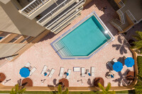 Marbella Tower in Sunny Isles Beach, FL - Building Photo - Building Photo