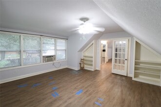 1702 Cougar Creek in Conroe, TX - Building Photo - Building Photo