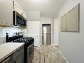 303 Kirk Ave in Pittsburgh, PA - Building Photo - Building Photo