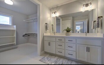 12051 NE 109th St in Vancouver, WA - Building Photo - Building Photo