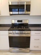 35 Winchester Ct in Matawan, NJ - Building Photo - Building Photo