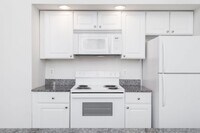 1011 Chestnut St photo'