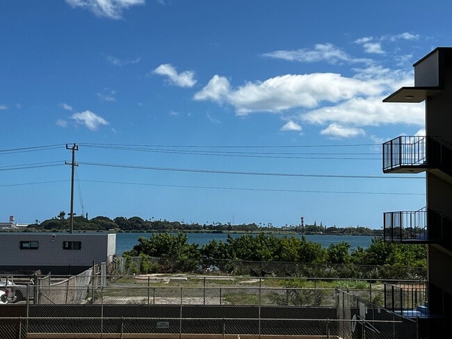 98-120-120 Lipoa Pl in Aiea, HI - Building Photo - Building Photo