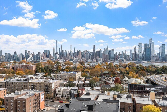 3312 Hudson Ave in Union City, NJ - Building Photo - Building Photo