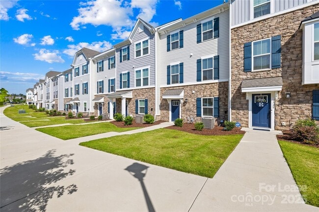 1725 Aspire St in Charlotte, NC - Building Photo - Building Photo