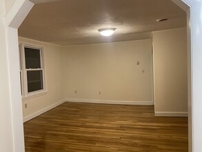 17 Bryant St, Unit 3 in Salem, MA - Building Photo - Building Photo