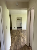 270 Boyd Dr, Unit 270 Boyd Ave in Hermitage, PA - Building Photo