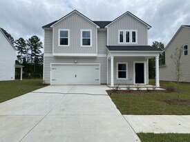 124 Barefoot Dr in Bloomingdale, GA - Building Photo