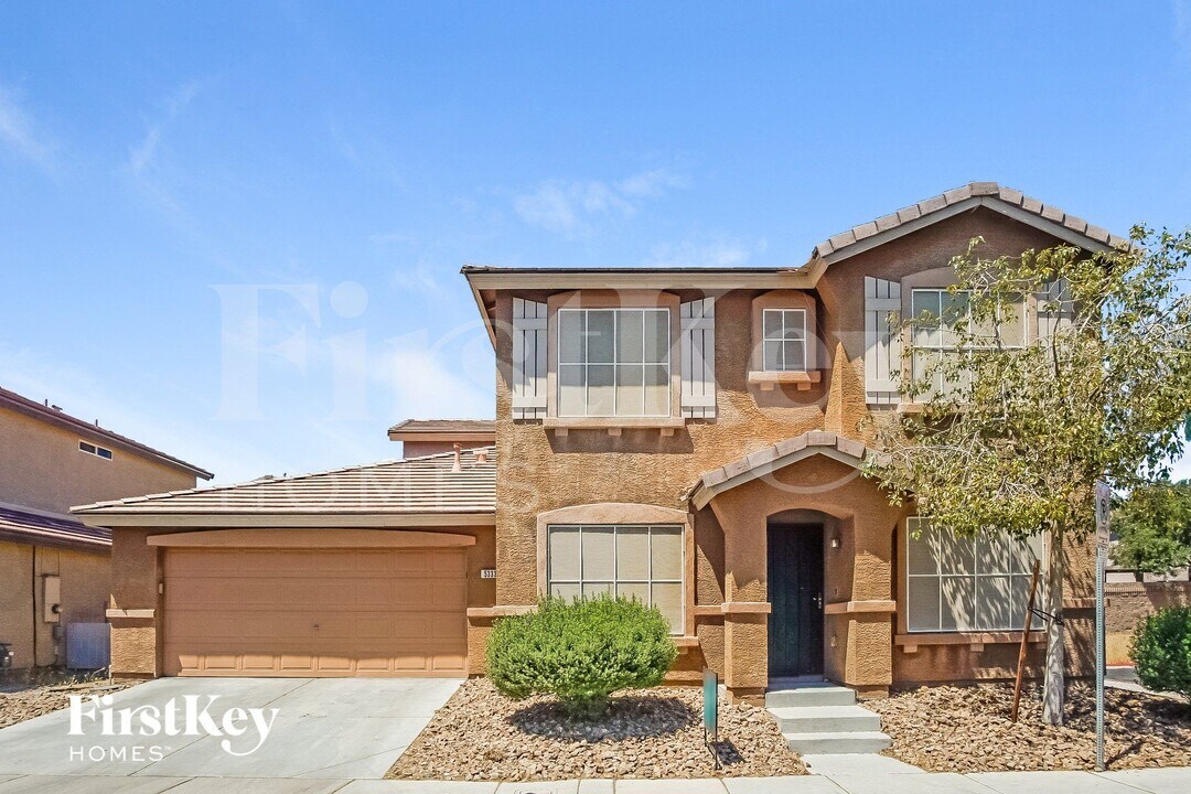 5333 N Carlsbad Heights St in North Las Vegas, NV - Building Photo