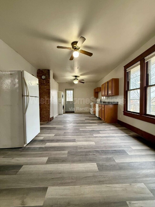 530 W Orchard Dr in Macomb, IL - Building Photo - Building Photo